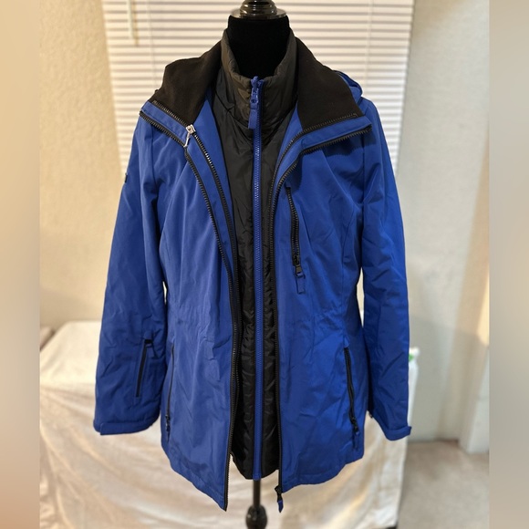Andrew Marc 2 in 1 black and blue cute winter ski/snow coat - Picture 1 of 16